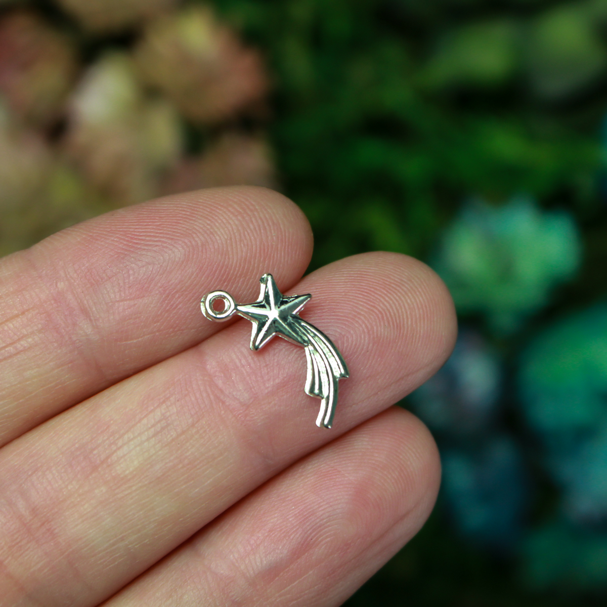 Tiny silver shooting star charms
