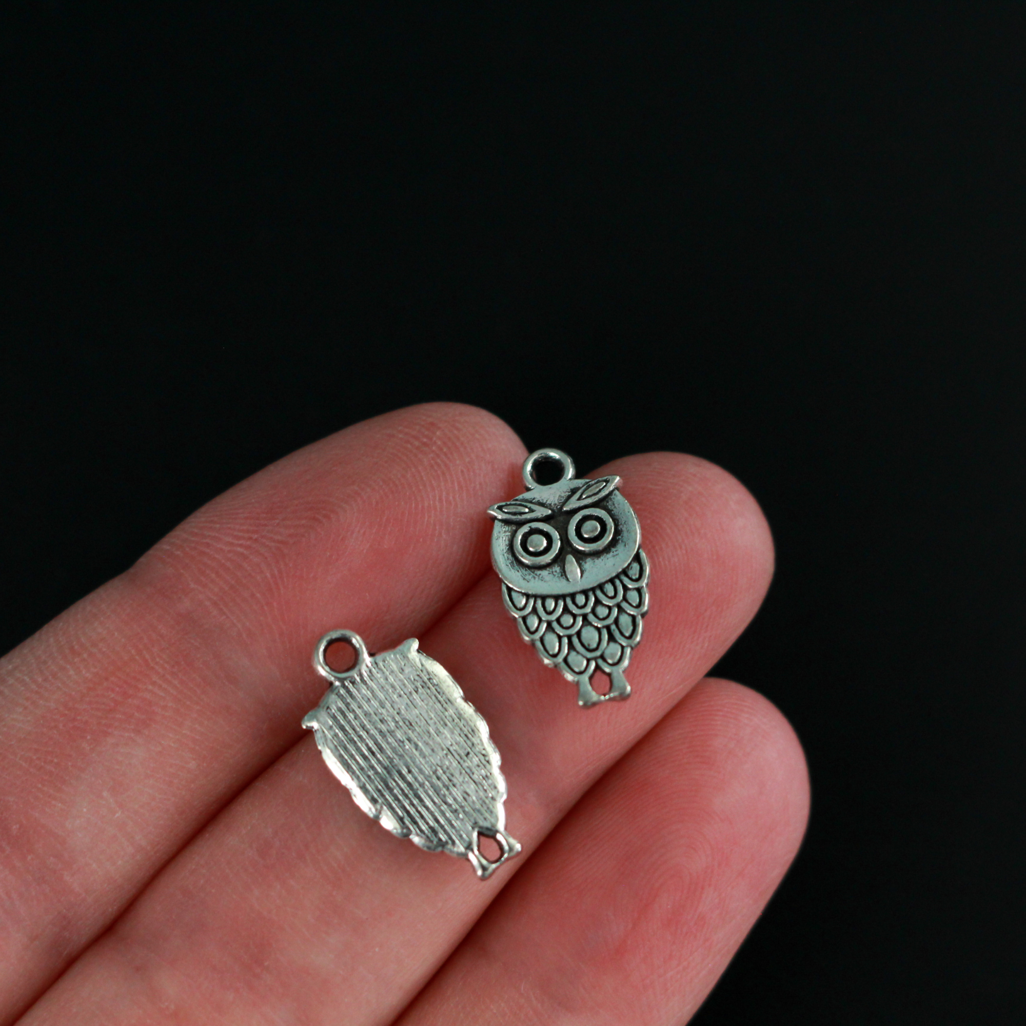 Owl Charm 18mm Long - Symbol of Wisdom - Antiqued Silver Color, 25pcs