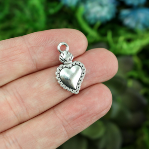 silver-tone sacred heart milagro style charm