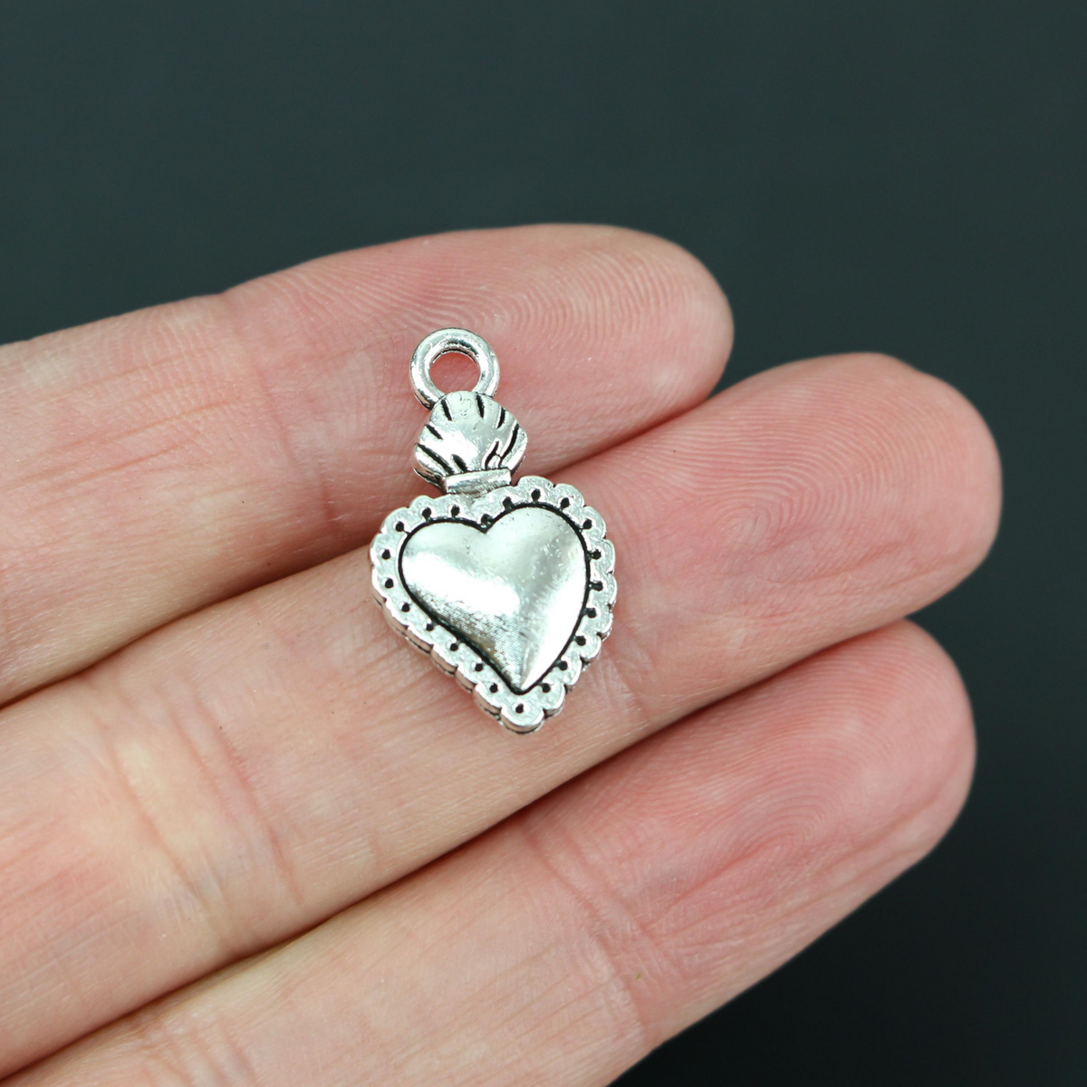 Sacred Heart Charms Silver Tone - Milagro Flaming Heart Pendants 25pcs
