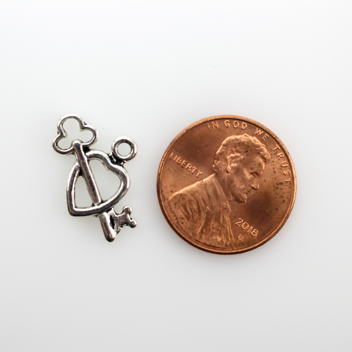 Skeleton Key Heart Charm - Key to my Heart Jewelry Pendant Silver Tone 25pcs