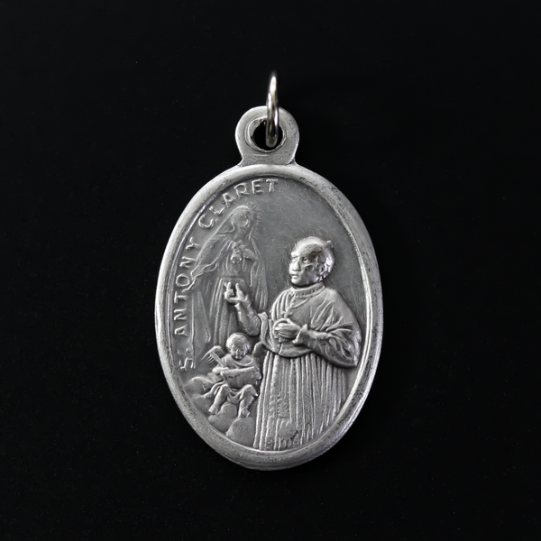 Saint Antony Mary Claret medal. The front depicts the saint and the reverse is marked "Pray For Us".