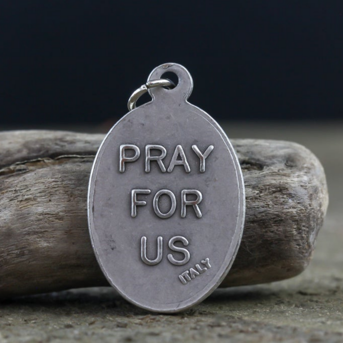 Saint Valentine Medal - Patron of Lovers, Bee Keepers, Epilipsy and Fainting
