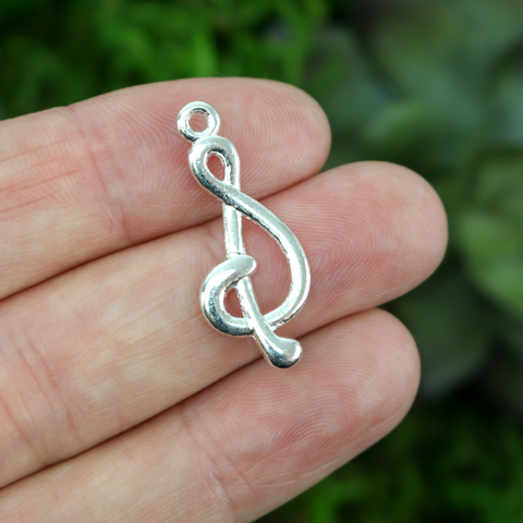 silver tone treble clef music note jewelry charm pendant 27mm long